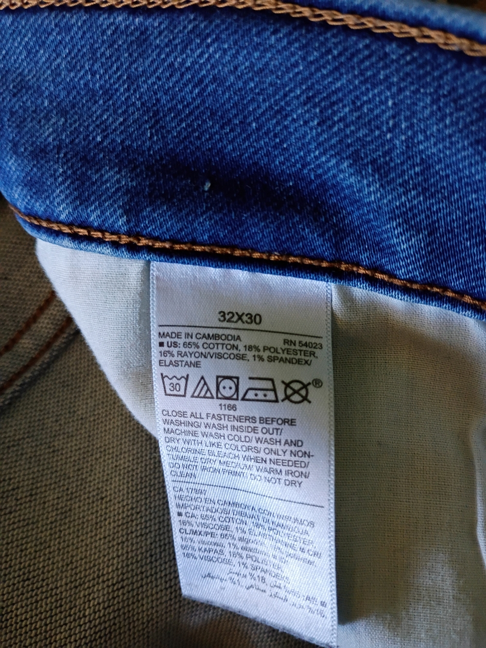 Blue Old Navy Slim Men's Jeans - 32x30
